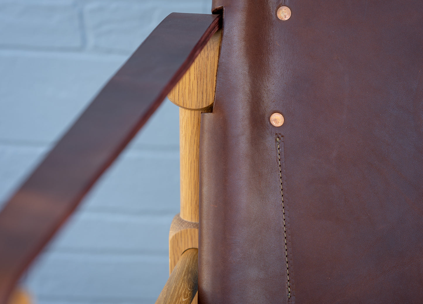 Leather Belt Lounge Chair | Brown