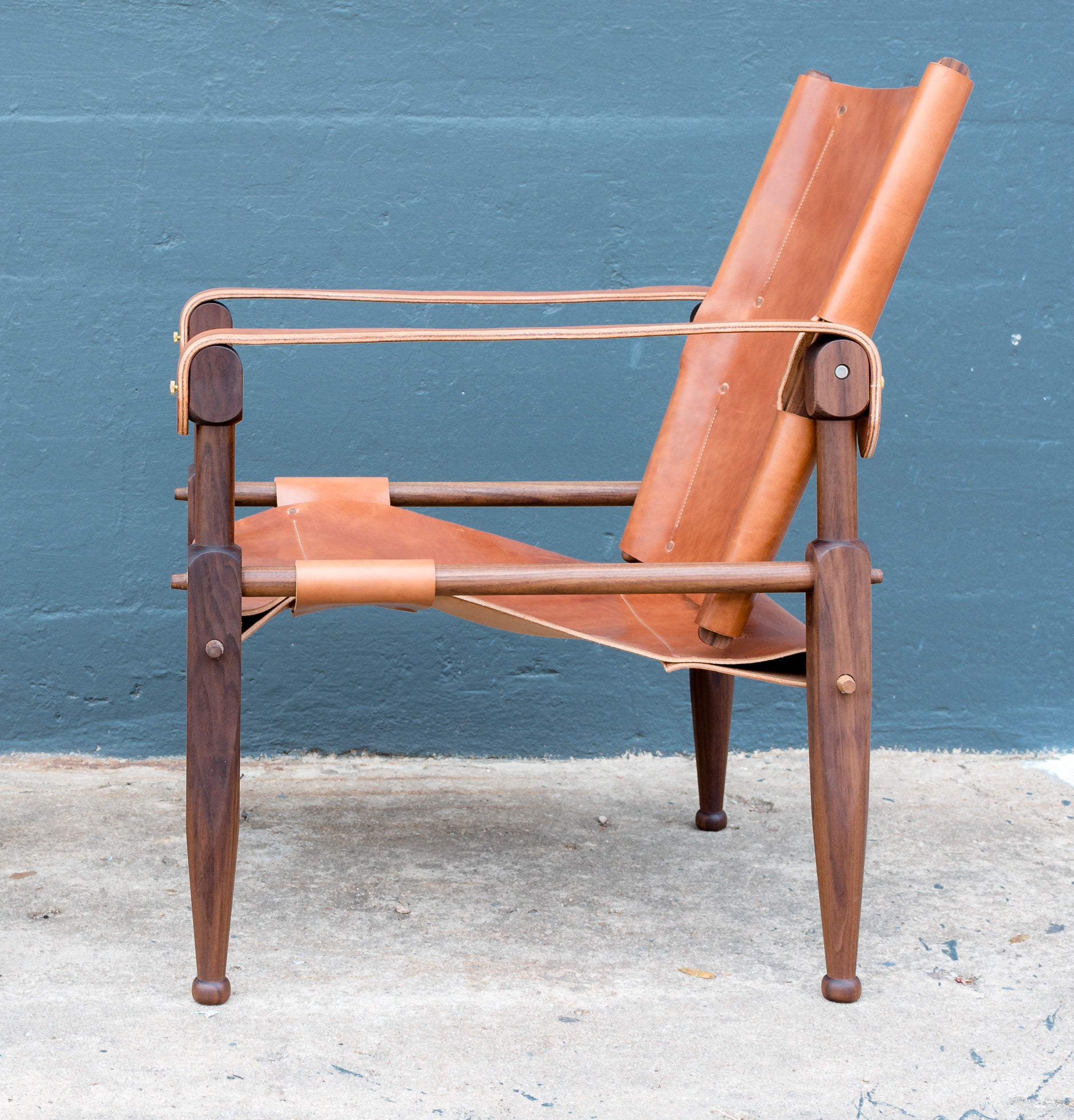 Vintage leather safari discount chair