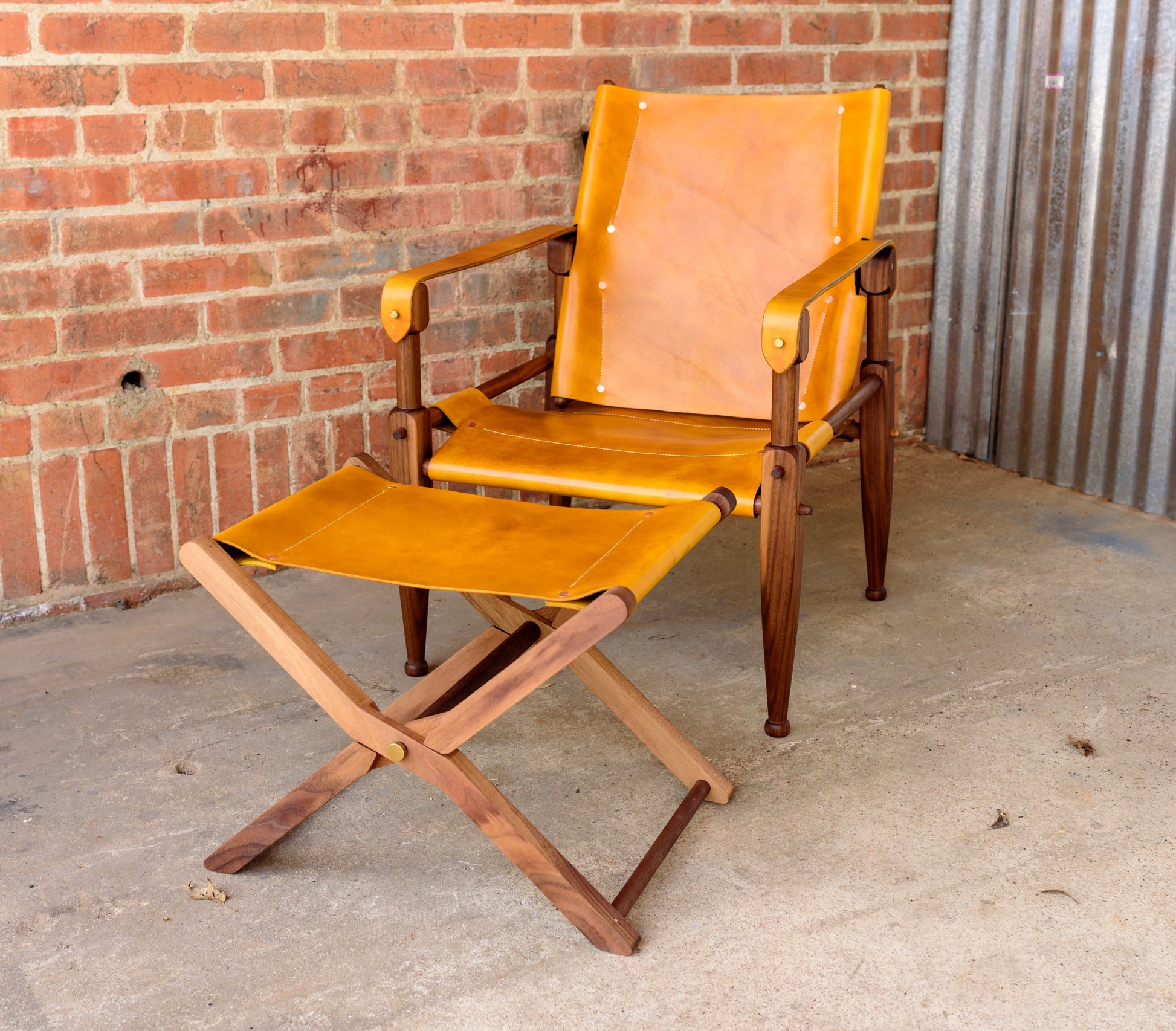 Limbo Safari Lounge Chair [Special Edition] - Walnut & Ochre Leather with Ottoman